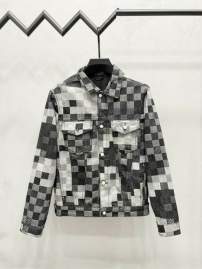 Picture of LV Sweater Suits _SKULVsz46-52M-2XLmmtxM1206M120741216